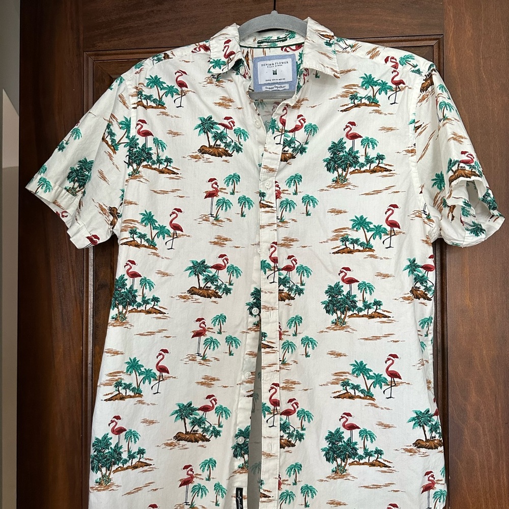 Denim and Flower, Short Sleeve, Button Down, Flamingo SIZE Medium